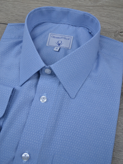 Camisa Maquinetada Azul na internet