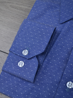 Camisa Maquinetada Azul na internet