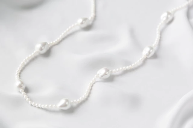 Collar Perlas Largo thumbnail 2