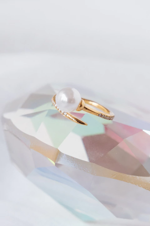 ANILLO AJUSTABLE PEARLIE DORADO