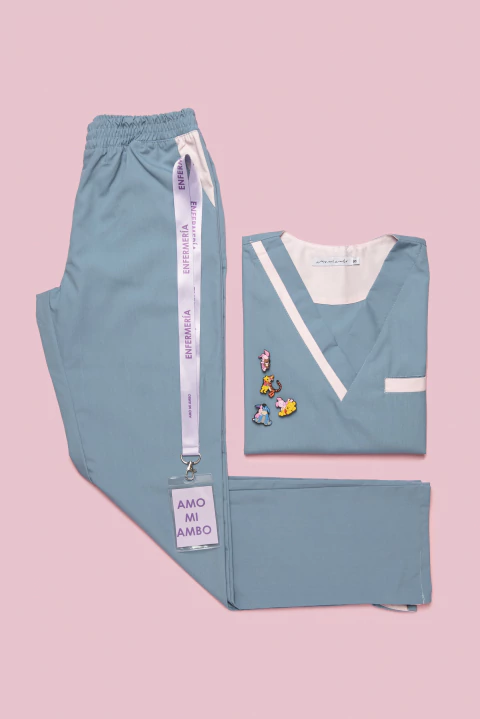 MILI CHAQUETA AERO CON ROSA - comprar online