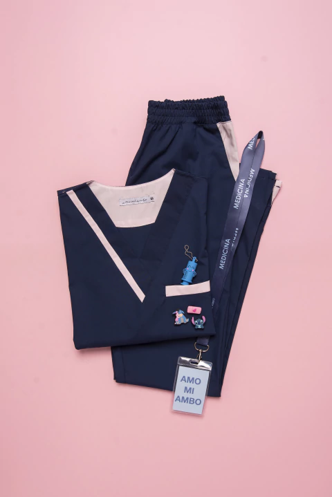 MILI PANTALÓN AZUL CON ROSA - comprar online