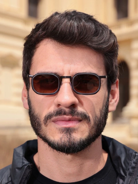 Kansas Premium 3.0 marrom, metal premium. Óculos de sol atacado para revenda. Compre na Clush e lucre até 300%!