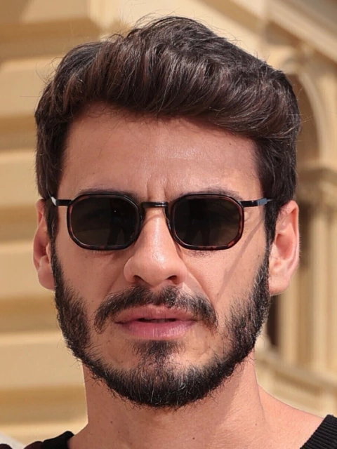 Kansas Premium 3.0 camuflado com lente verde, armação metal retangular. Óculos atacado para revenda com alta margem de lucro. Compre na Clush!