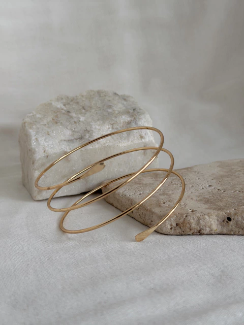 Brazalete Fini dorado