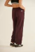 PANTALON BYRON CIRUELA en internet