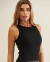 MUSCULOSA RIBBED NEGRA en internet
