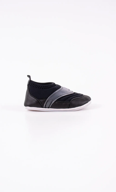 Zapa mini deportiva negro MM