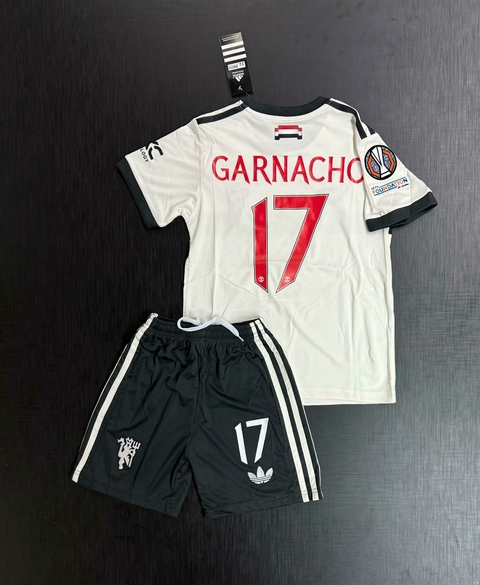 Kit Niños Manchester United 2024/25 blanco con Garnacho 17 - comprar online