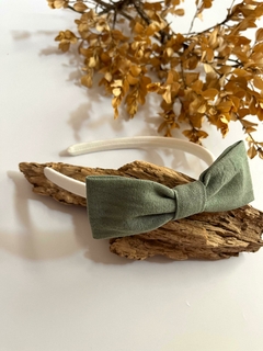 Moño Línea Tusor VERDE MALVA. Vincha o Gomita - comprar online