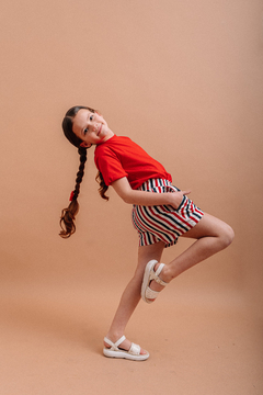 Imagen de Conjunto! Short SOPHIA + Remera ORNELLA + Gomitas Moño Rojo