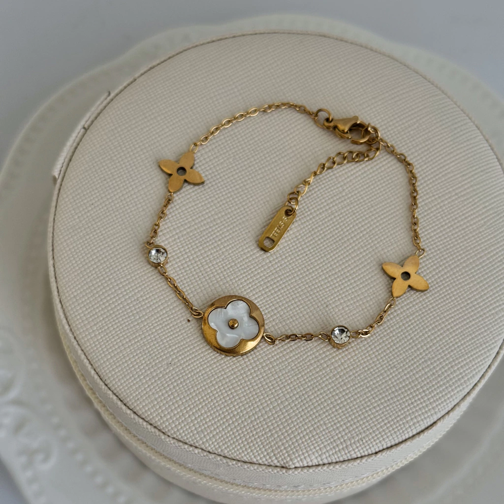Pulsera tréboles nácar gold