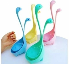 Set x2 Colador mas Cucharon Dino varios colores Art Plan - comprar online