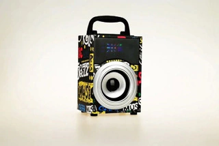 Parlante Portátil Bluetooth DS05BT Usb Daihatsu