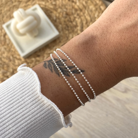 Pulsera Triple Bolitas - comprar online