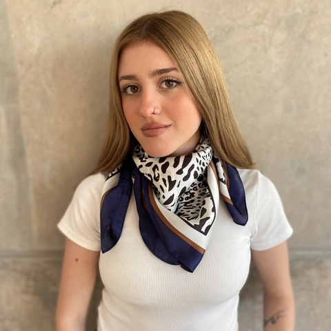 Pañuelo Dalia - comprar online