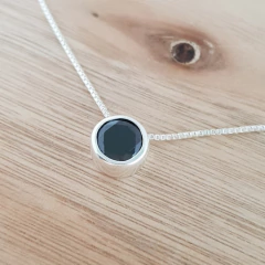 Dije Susano Cristal Negro 7mm Plata 925 - Pircas Joyas