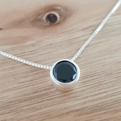 Dije Susano Cristal Negro 7mm Plata 925
