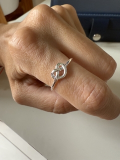 Anillo 491 - corazon nudo - Joyas Mila
