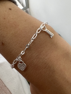 Pulsera corazones y llaves - comprar online