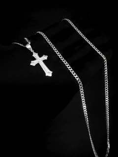 Cordão Grumet 70cm x 3mm + Pingente Crucifixo - Prata 925