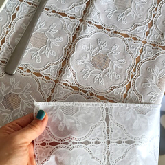 Imagen de Mantel impermeable encaje - Mini rositas