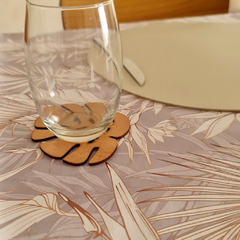 Mantel impermeable hojas doradas - comprar online