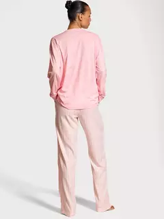Pijama Remera Rosa Strasses y Pantalón Rayado M Línea Signature Victoria's Secret - tienda online