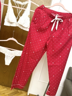 Imagen de Pijama Franela Rojo Logos Blancos Línea Signature Victoria's Secret