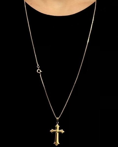 Corrente Veneziana (1mm) - 4g - 70cm + Pingente Cruz Especial 3x2mm - Banhado a ouro 18k