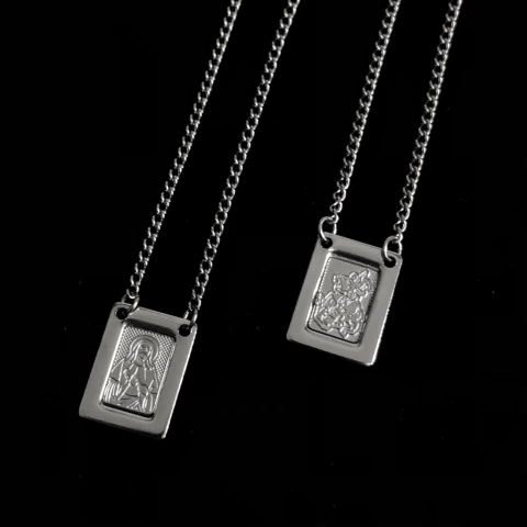 Escapulário Grumet São Jorge Detalhado - Prata - 65cm