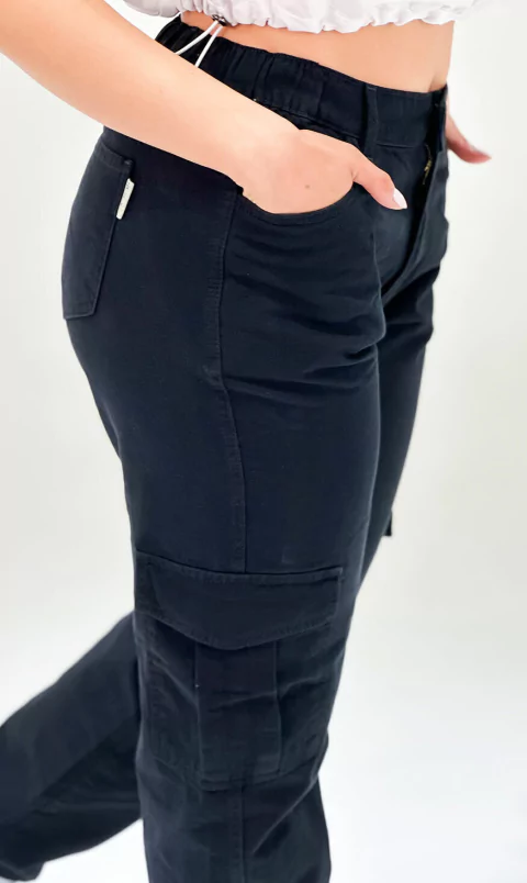 CARGO SULLIVAN [NEGRO] ULTIMO TALLE 1 24-26