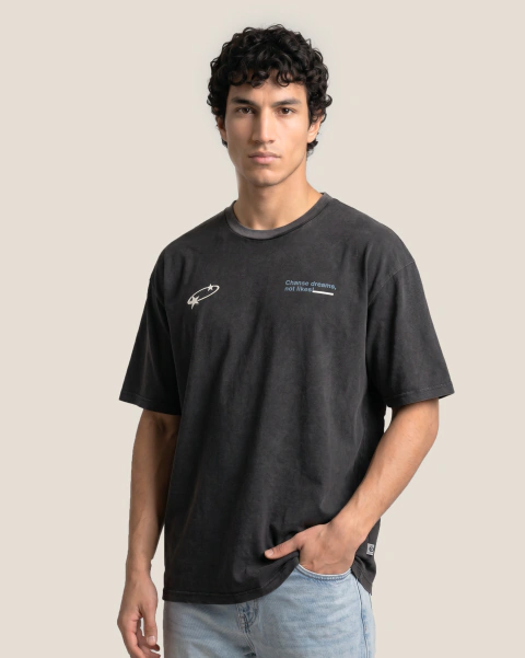 ART. 1504 - REMERA LAVADA CON ESTAMPA