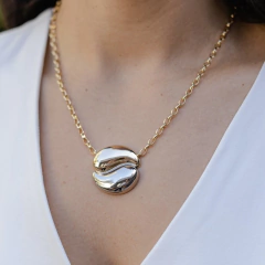 Colar orgânico mescla dourado e prata - comprar online