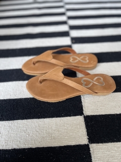 Ojotas de cuero love camel - comprar online