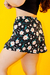 Short Daisys Everywhere PRETO - Unissex na internet