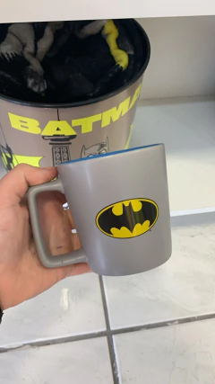 Caneca Batman na internet