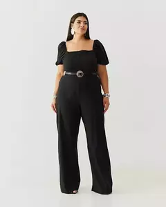 MACACÃO ELEGANCIA - PRETO - comprar online