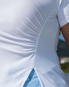 BLUSA CANELADA RECORTES JASMIM - BRANCO - comprar online