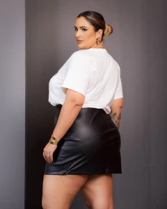 SHORTS SAIA CORINO JAQUELINE - PRETO na internet