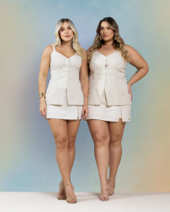 CONJUNTO (BLUSA + SHORTS SAIA) - OFF WHITE - D' VINA PLUS SIZE