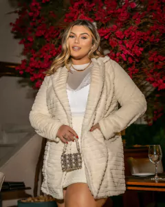 CASACO OVER PELO LOLLA - OFF WHITE - comprar online