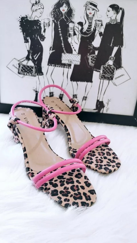 SANDÁLIA ANIMAL PRINT BIA