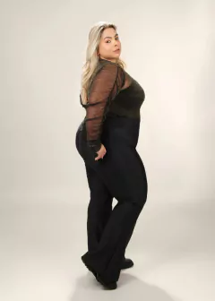 CALÇA PRADA FLARE - D' VINA PLUS SIZE
