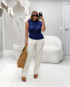 BLUSA ASSIMETRICA INGRID - AZUL na internet