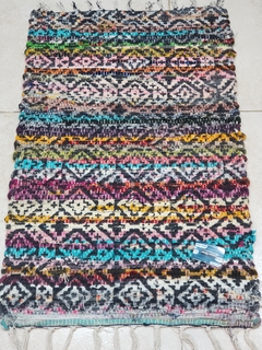 Alfombra Rustica Tejida Costado De Cama 50 X 80 Cm - comprar online