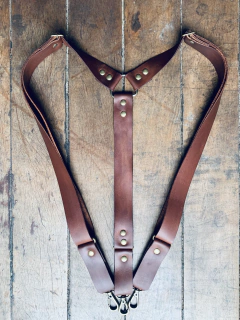 Suspensório em Crazy Horse