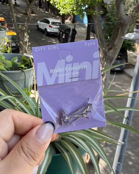 Clip para iman corazón CG