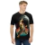Modelo masculino de camiseta  com qualidade Kanikoss Moda Nerd preta em tecido dry fit, estampada com o personagem E. Honda do jogo Street Fighter 6.