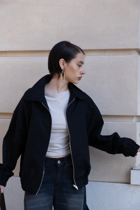 The black zip - comprar online